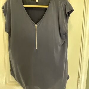 Ladie’s soft sueded like knit zipper top.  Large. Green Envelope.